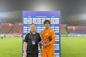 pg电子玩法-厦门集美诚毅99号比拉力丁，创中冠最佳球员奖项中最大号码纪录